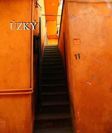 ÚZKÝ