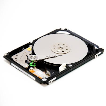 PEVNÝ DISK